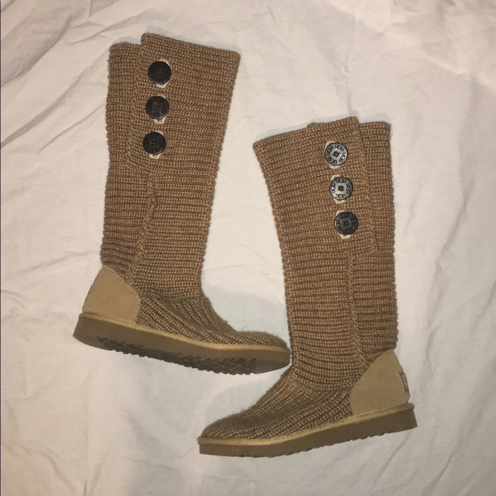 UGG Classic Cardigan Knit boots Camel Brown